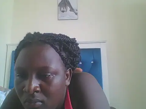 Snapshot of Heavy_ass chatting on 18, 2, 2025 Heavy ass online show from 18, 2, 2025