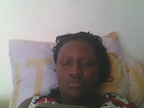 Snapshot of Heavy_ass chatting on 21, 2, 2025 Heavy ass online show from 21, 2, 2025