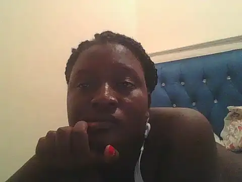 Snapshot of Heavy_ass chatting on 6, 3, 2025 Heavy ass online show from 6, 3, 2025