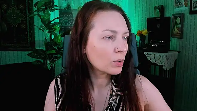 Snapshot of VandaRossi chatting on 13, 9, 2025 VandaRossi online show from 13, 9, 2025
