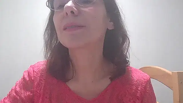 HollyJewel online show from 10, 2, 2025