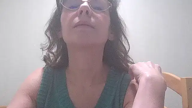 HollyJewel online show from 27, 2, 2025