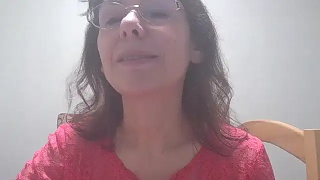 HollyJewel online show from 3, 3, 2025