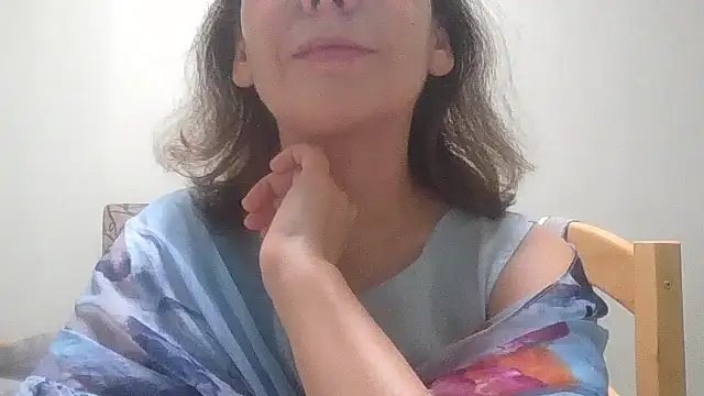 HollyJewel online show from 1, 12, 2025