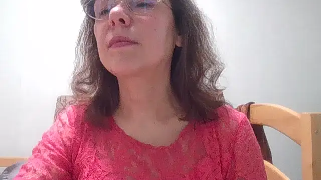 HollyJewel online show from 17, 4, 2026