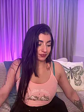 ZoeZayd online show from 3, 2, 2026