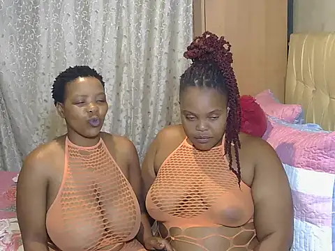 Xxxsluts online show from 18, 4, 2026