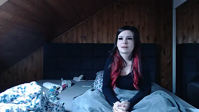 BoeseMoni1998 online show from 5, 2, 2025