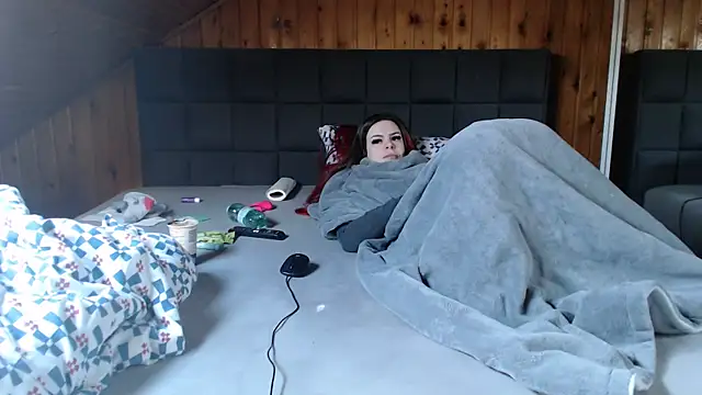 BoeseMoni1998 online show from 20, 2, 2025