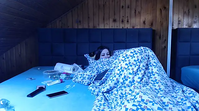 BoeseMoni1998 online show from 9, 3, 2025