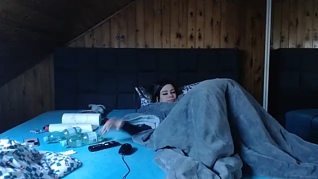 BoeseMoni1998 online show from 16, 3, 2025