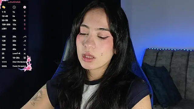 ZaraDames  online show from 6, 3, 2026