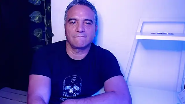 golden punisher online show from 11, 3, 2025