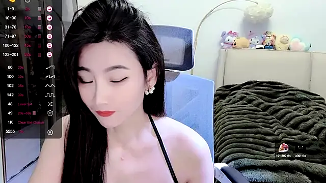 Snapshot of FeiFei-babe chatting on 3, 3, 2025 FeiFei-babe online show from 3, 3, 2025