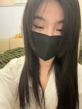Snapshot of FeiFei-babe chatting on 3, 3, 2025 FeiFei-babe online show from 3, 3, 2025