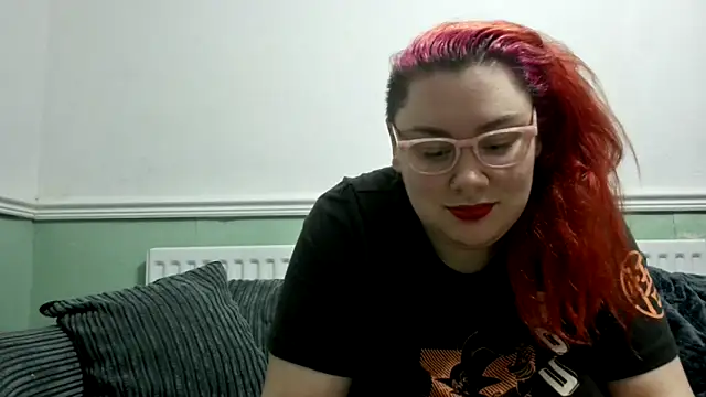 Bustycurves online show from 26, 12, 2024