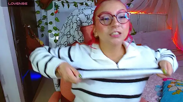 Littlerouse  online show from 23, 4, 2026