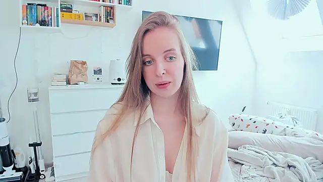 violet blue eyes online show from 5, 5, 2026