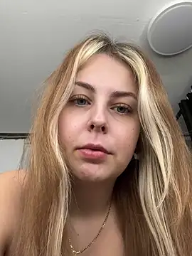 Livewithlucy online show from 2, 3, 2025