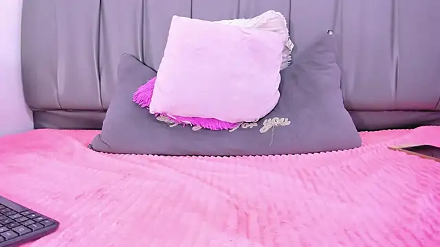 Cherllynn online show from 25, 2, 2025