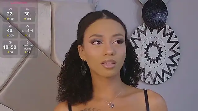 Snapshot of Nahomi_King chatting on 10, 1, 2025 Nahomi King online show from 10, 1, 2025