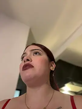 Chloee Evans1 online show from 28, 1, 2025