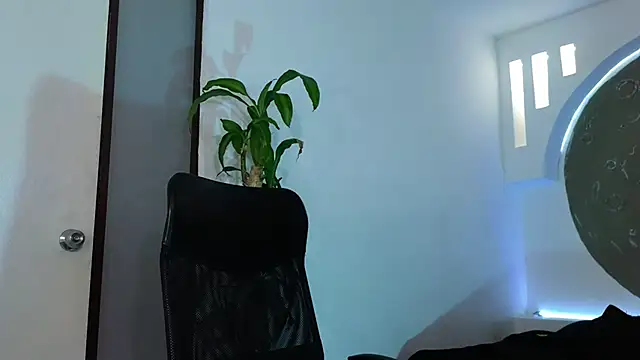 Tatianabr 01 online show from 14, 12, 2025