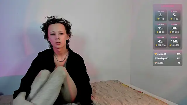 Vampirella GS online show from 9, 1, 2025