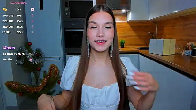 Snapshot of _Eva_Lee chatting on 20, 12, 2024 Eva Lee online show from 20, 12, 2024