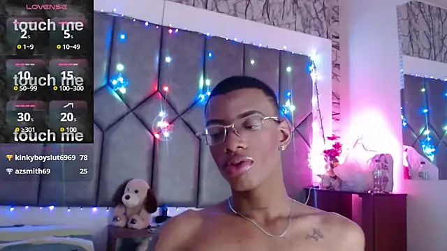 Snapshot of Tiffany_Valentine15 chatting on 10, 2, 2026 Tiffany Valentine15 online show from 10, 2, 2026