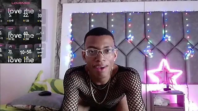 Snapshot of Tiffany_Valentine15 chatting on 19, 2, 2026 Tiffany Valentine15 online show from 19, 2, 2026