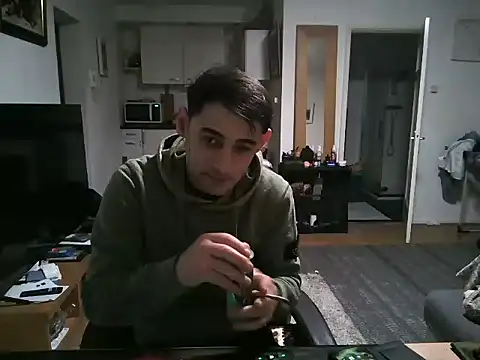 mihaimichael online show from 25, 2, 2025