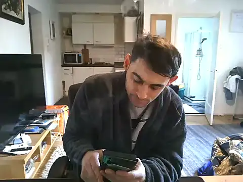 mihaimichael online show from 26, 2, 2025