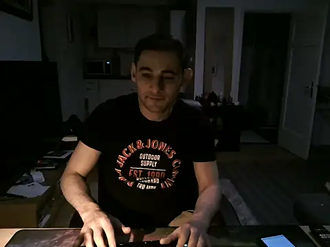 mihaimichael online show from 26, 2, 2025