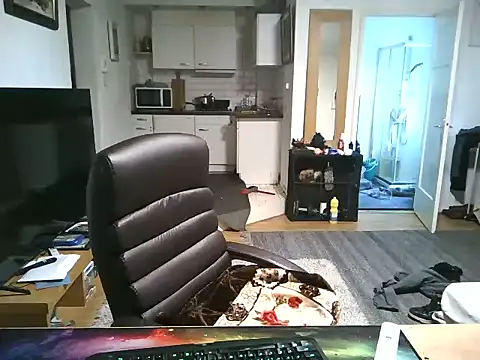 mihaimichael online show from 4, 3, 2025