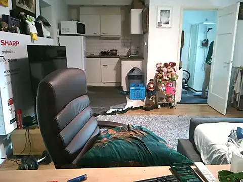 mihaimichael online show from 6, 1, 2026