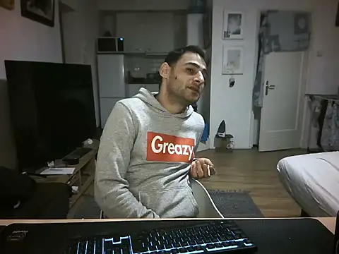 mihaimichael online show from 3, 4, 2026