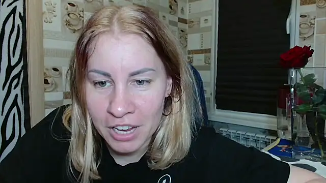 Snapshot of TherestlessKitty chatting on 28, 5, 2026 TherestlessKitty online show from 28, 5, 2026
