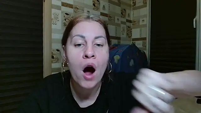Snapshot of TherestlessKitty chatting on 9, 7, 2026 TherestlessKitty online show from 9, 7, 2026