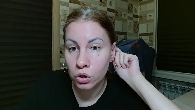 Snapshot of TherestlessKitty chatting on 12, 7, 2026 TherestlessKitty online show from 12, 7, 2026