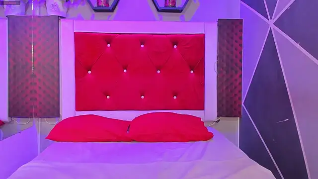 Karoll014 online show from 24, 9, 2025