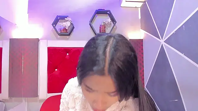 Karoll014 online show from 16, 3, 2026