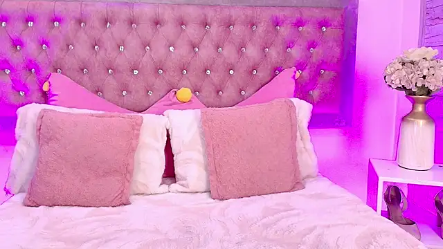 Tayzon Foxxx online show from 9, 1, 2026