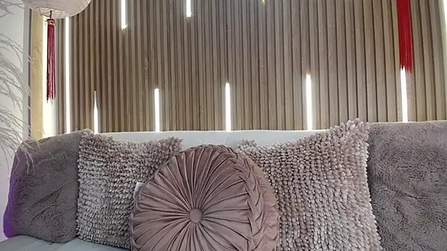 Tayzon Foxxx online show from 11, 3, 2026