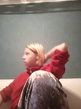 Gussie Bridie online show from 30, 1, 2025