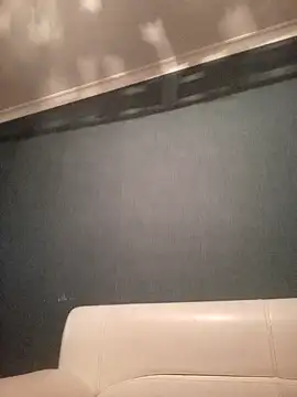 Gussie Bridie online show from 1, 2, 2025