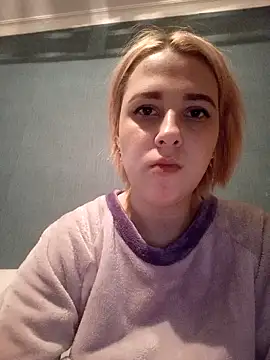 Gussie Bridie online show from 2, 2, 2025