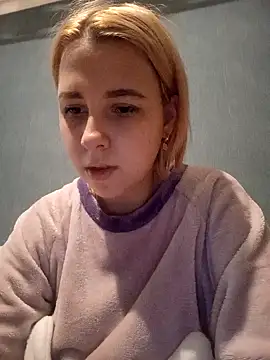 Gussie Bridie online show from 3, 2, 2025