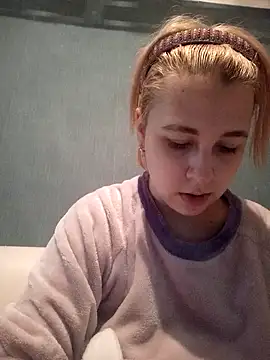 Gussie Bridie online show from 4, 2, 2025