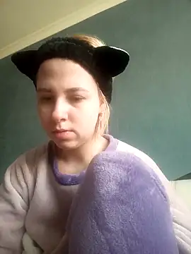 Gussie Bridie online show from 25, 2, 2025